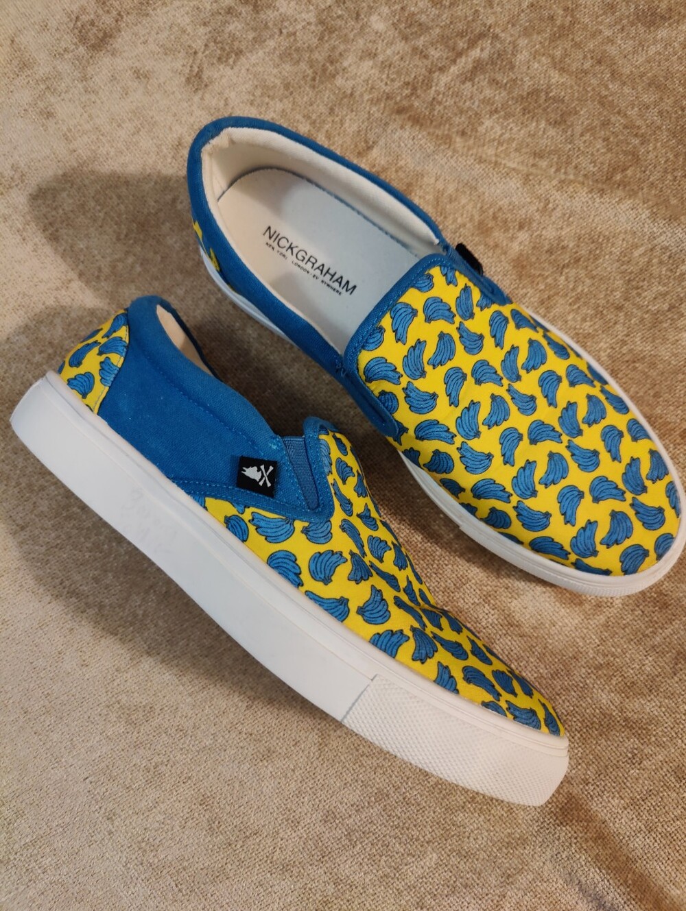 Nick Graham Shoes Slip-On Mens 8M Bobby Banana Blue Yellow
